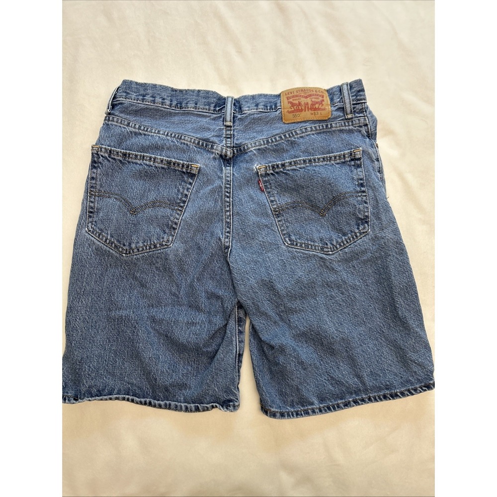 Vintage Levi's 550 Denim Shorts Men's Size 33 Light Wash Relaxed Fit Blue Jean